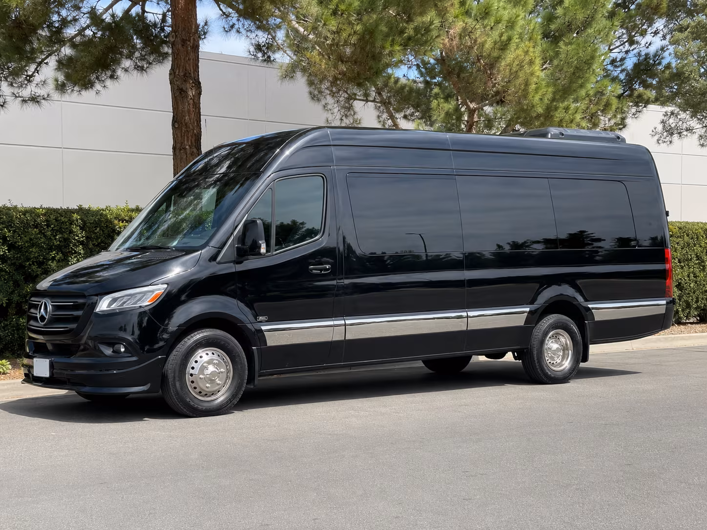 columbia airport transportation onboard seating