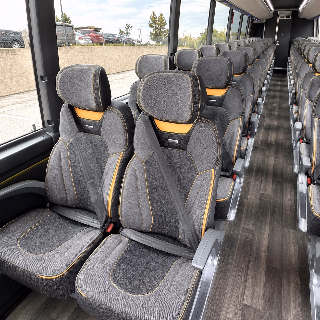 compare charter buses for columbia metropolitan airport military government transfers